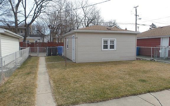 4th image of 6143 S Narragansett Ave