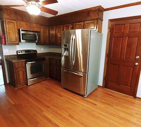 Kitchen Stainless Steel Appliances