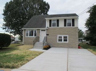 45 Magnolia Ln, Hamilton, NJ 08610