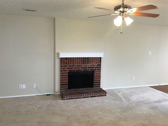 4th image of 4113 Golden Horn Ln