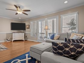 205 N Ave, Kure Beach, NC