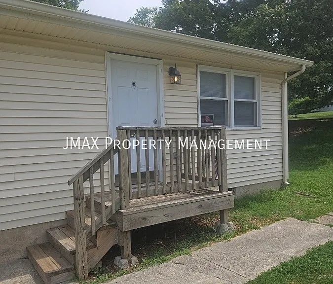 1811 Jerome St SE #A — Photo 1