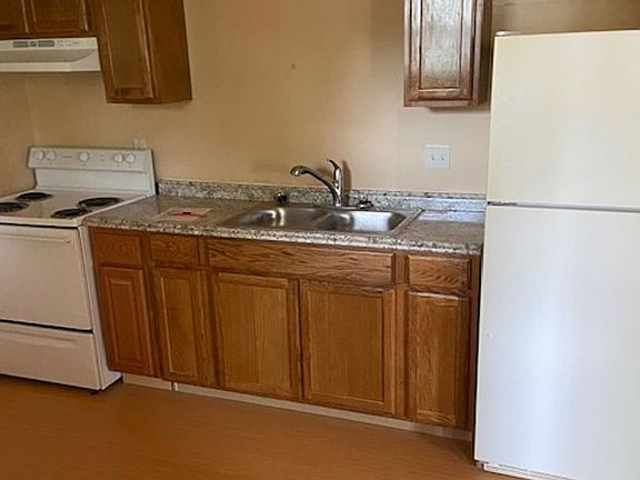 5th image of 2512 39th St #3