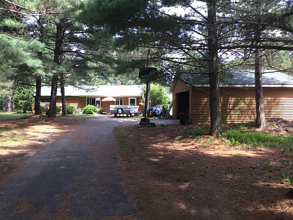 2nd image of W6450 Hidden Springs Dr