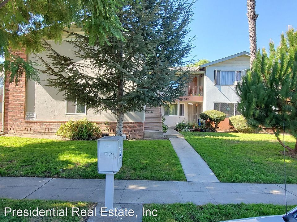 1st image of 2501 Skylark Dr #7