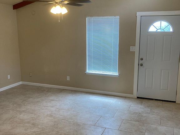2nd image of 208 Sherrill Ln