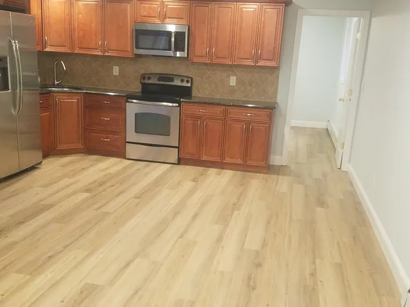 (undisclosed Address), East Meadow, NY 11554