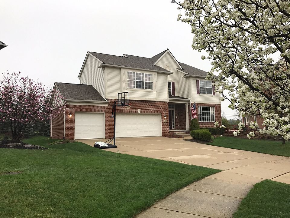 2nd image of 50412 Livingston Dr