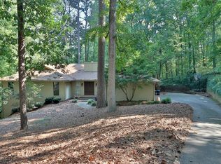 525 Marsh Creek Ct, Sandy Springs, GA 30328