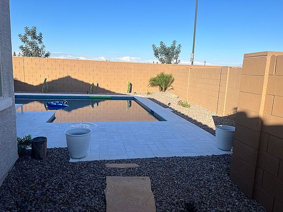 3rd image of 40230 W Haley Dr