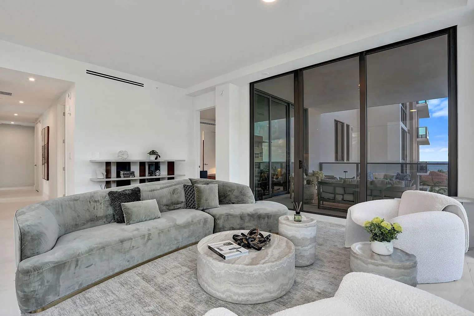 3 bed, 3.0 bath, $14,045 — Photo 2