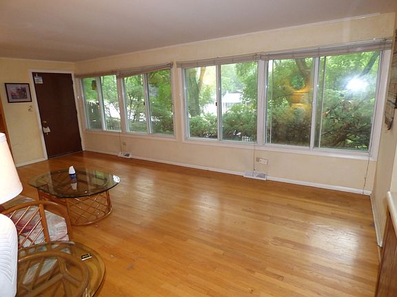 2nd image of 259 Skyline Dr