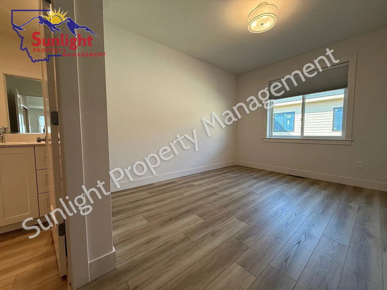 3 bed, 2.0 bath, 1547 sqft, $2,495 — Photo 4