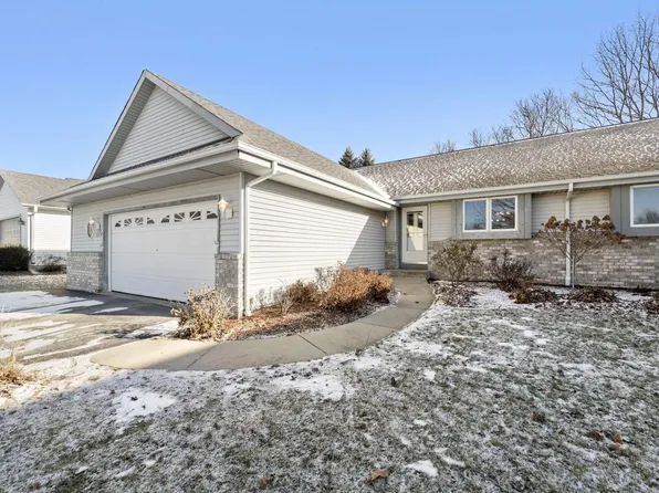 W196N11460 Shadow Wood DRIVE, Germantown, WI 53022