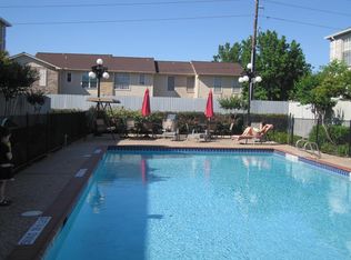 7709 Cambridge St #7709, Houston, TX 77054