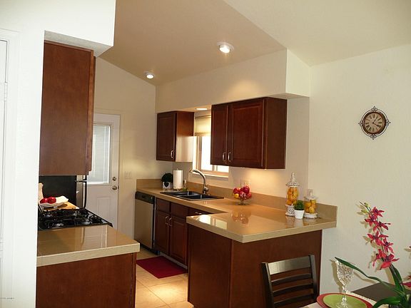3rd image of 7528 E Beach Dr