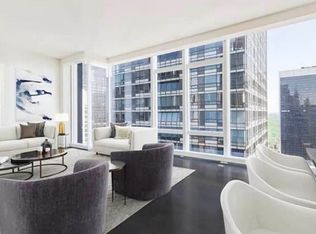 20 W 53rd St #40B, New York, NY 10019