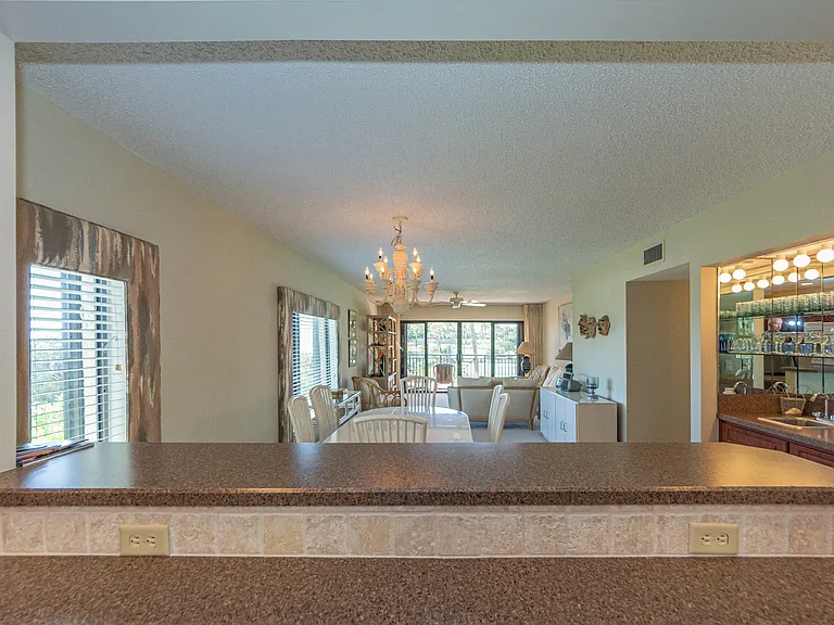 3939 Ocean Dr #201B — Photo 39