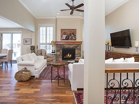 4th image of 3125 Peregrine Ln