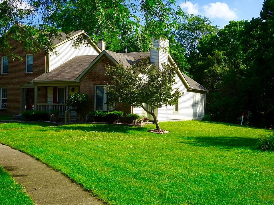1st image of 903 Crofton Pl