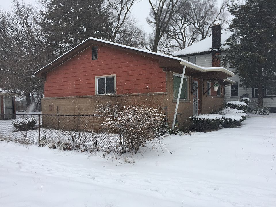 1st image of 19903 Forrer St