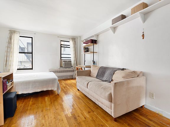 2nd image of 238-240 E 30th St #3E
