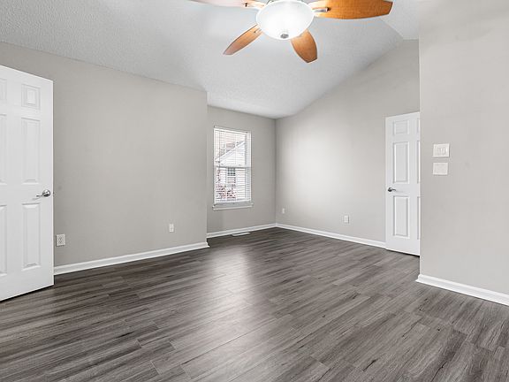 5th image of 105 Seaside Ln
