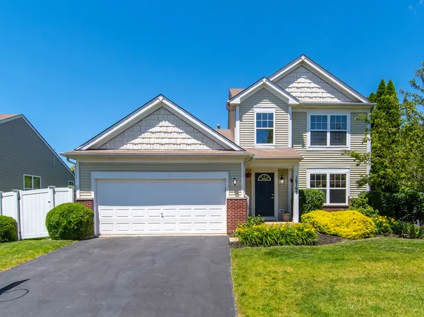 16765 W Oneida Dr, Lockport, IL 60441