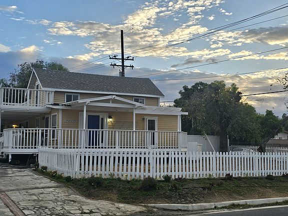 2nd image of 42269 Whittier Ave #1
