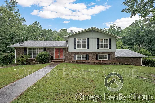 3001 Pawnee Cir Photo 1