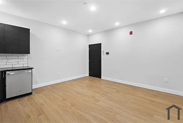 5001 Frankford Ave #9 — Photo 5