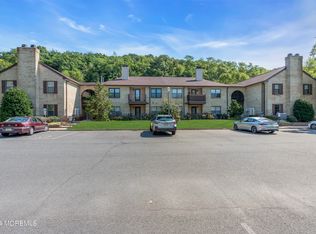 416 Wellington Pl, Aberdeen, NJ 07747