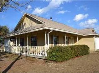 412 Juniper Dr, Crestview, FL 32536