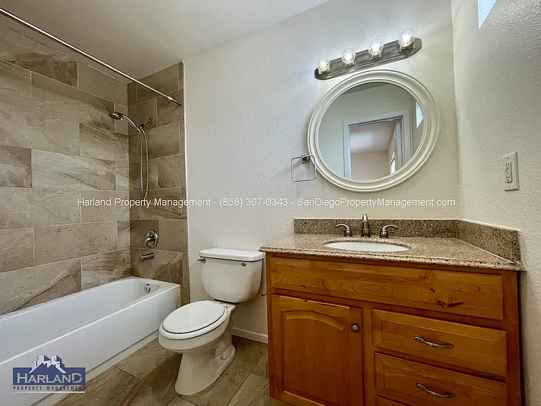4810-4812 68th St — Photo 7