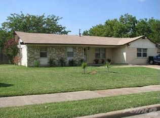 201 Sesame Dr, Mesquite, TX 75149
