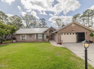 300 Quaker Ridge Dr, Daytona Beach, FL 32119