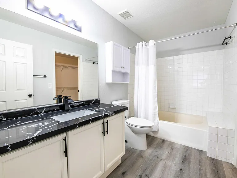 2601 Autumn Blaze Ave — Photo 10