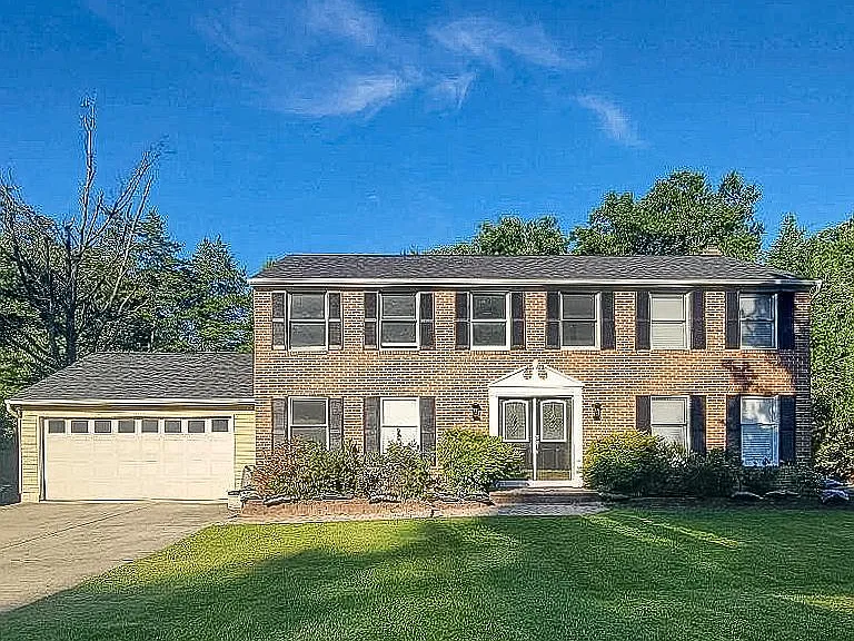14913 Lear Ln — Photo 1