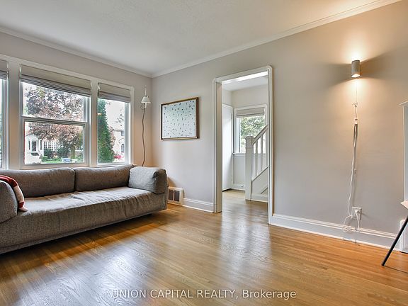 4th image of 81 Thursfield Cres