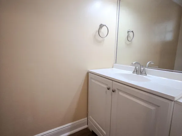 2011 E Discovery Cir Circle E, Deerfield Beach, FL 33442
