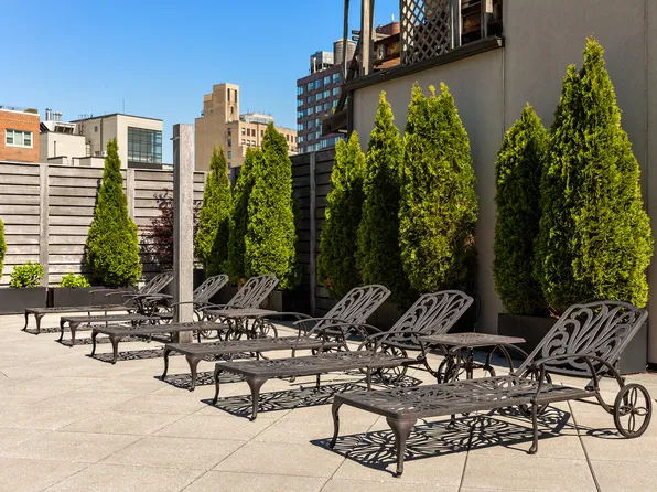 115 Fourth Avenue 2I image 9 of 10