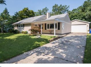 46 W Woodcrest Ave, Maple Shade, NJ 08052