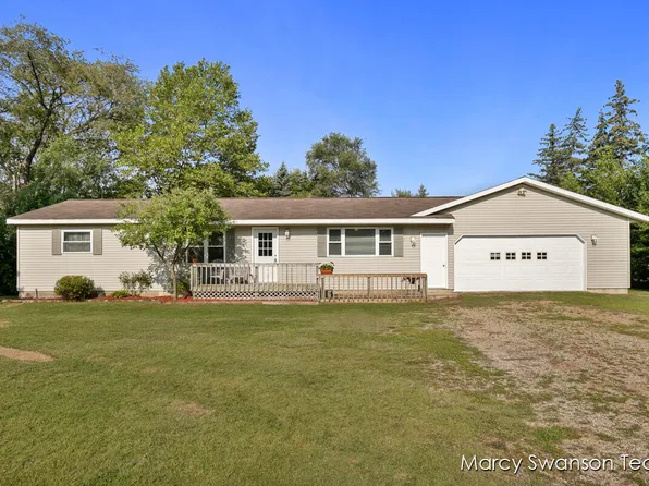 4176 Ranchero Dr, Dorr, MI 49323