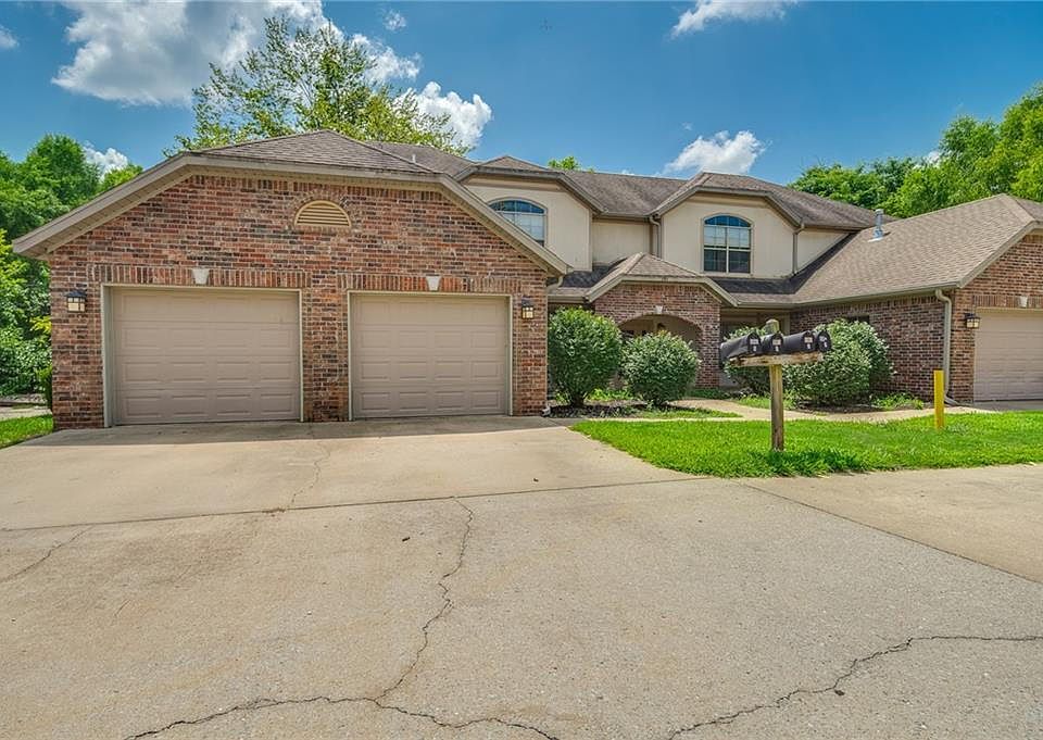 688 S Solis Ave APT 4, Fayetteville, AR 72701 | Zillow