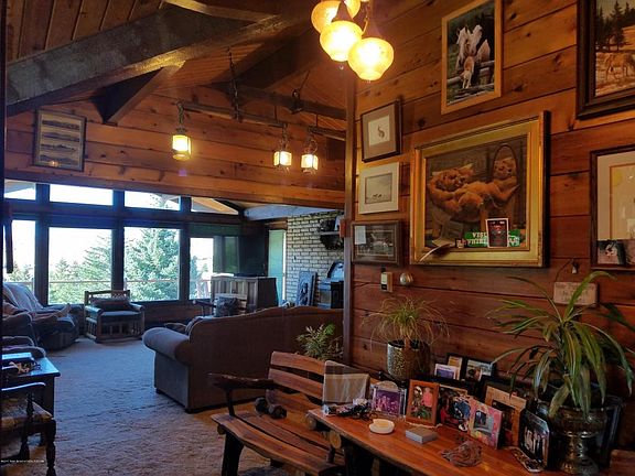 5th image of 103 Clubhouse Dr