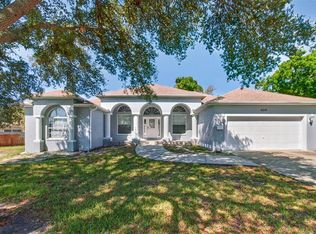 6310 Pershing St NE, Saint Petersburg, FL 33702