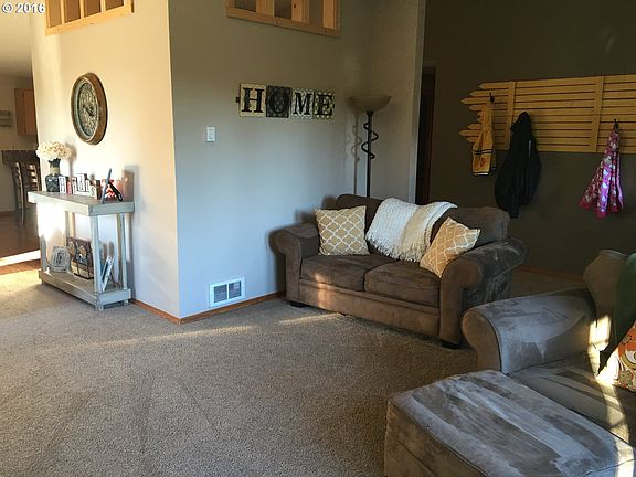 3rd image of 3101 NE 351st Way