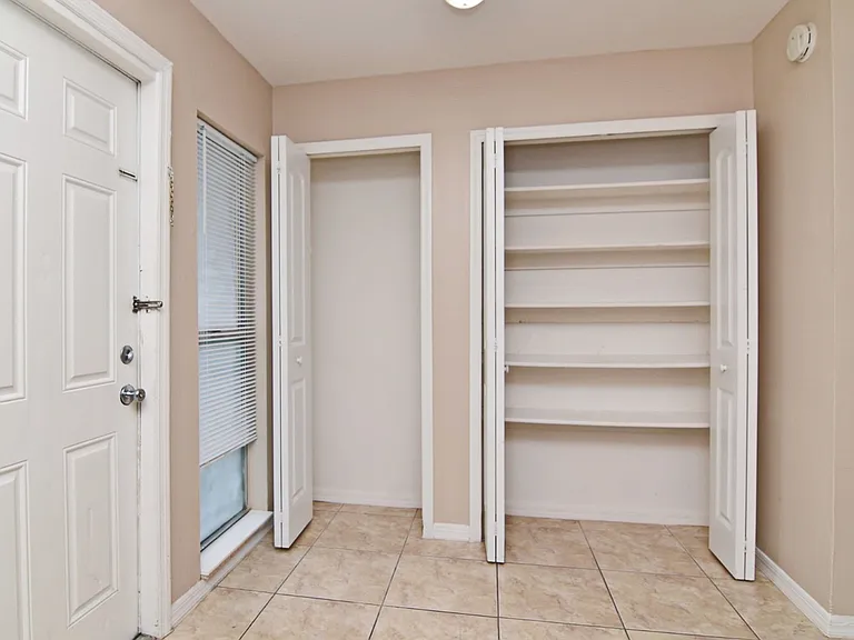 2720 Gray Fox Ln — Photo 11