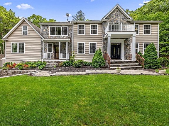 2nd image of 12 Breton Rd