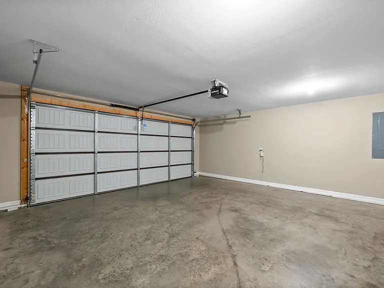 358 Wingfield Dr — Photo 35
